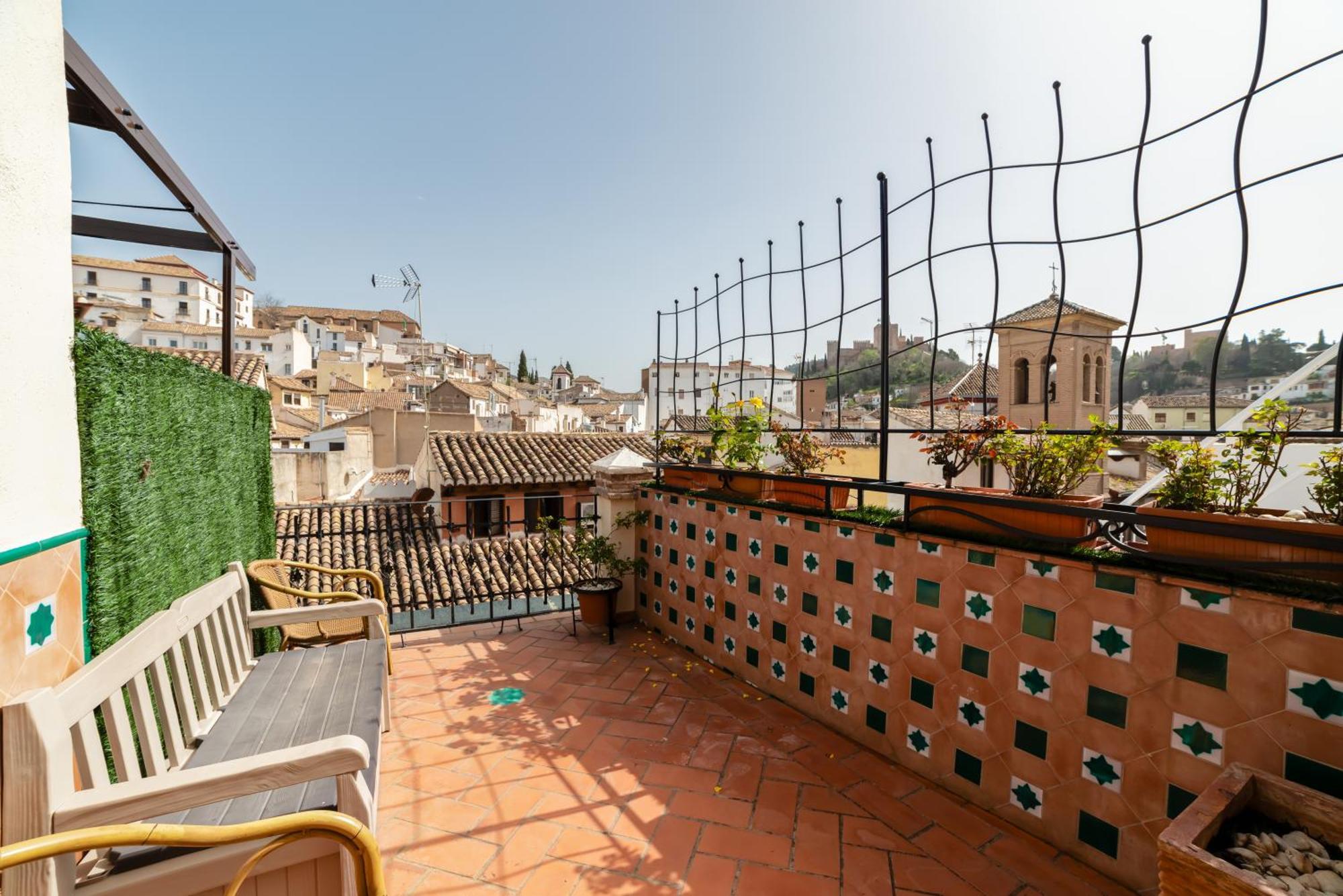 Hotel Posada Del Toro Granada Buitenkant foto